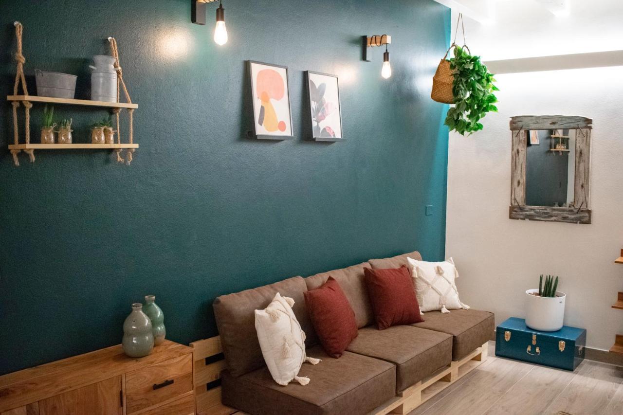 דסנזאנו דל גארדה Apartment Charme And Relax With Garden And Swimming Pool מראה חיצוני תמונה
